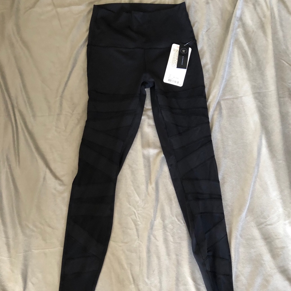 Lululemon High times mesh leggings
